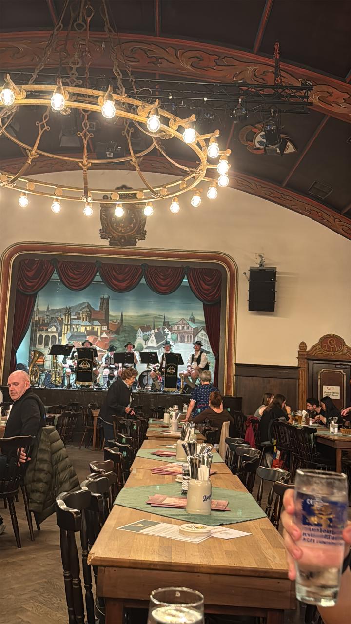 C0CDF991 5DA7 42AC 9914 A786B10F90B9